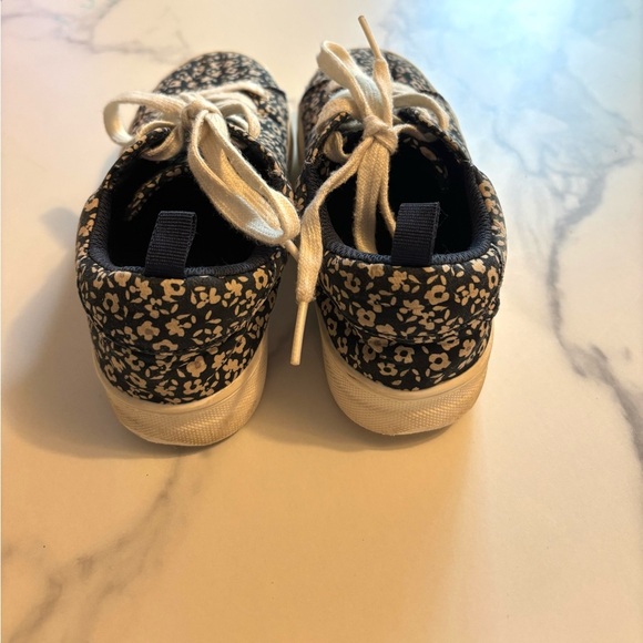 Gap Kids Floral Sneakers - Picture 4 of 5